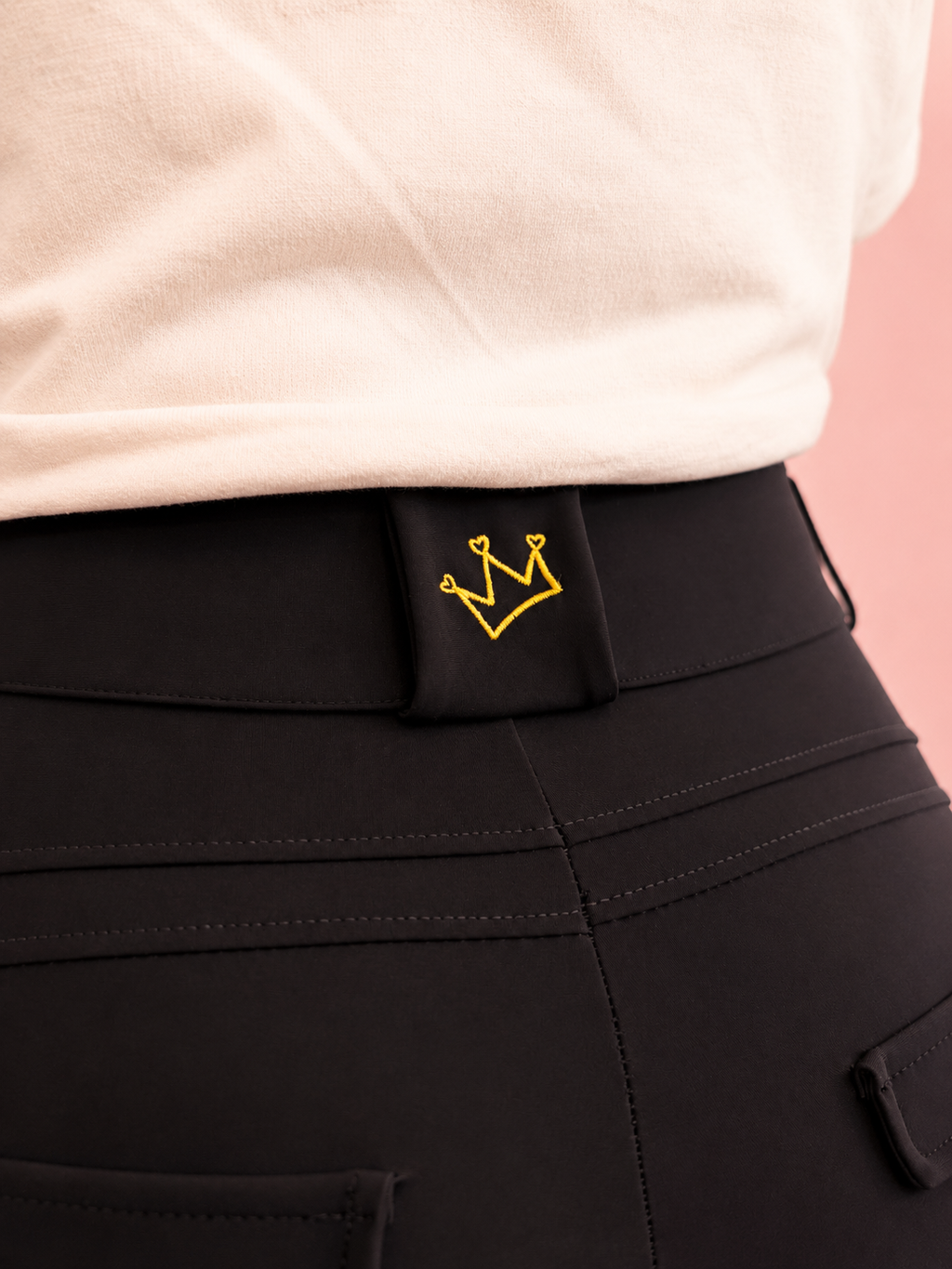 Pantalon, modèle Pomme